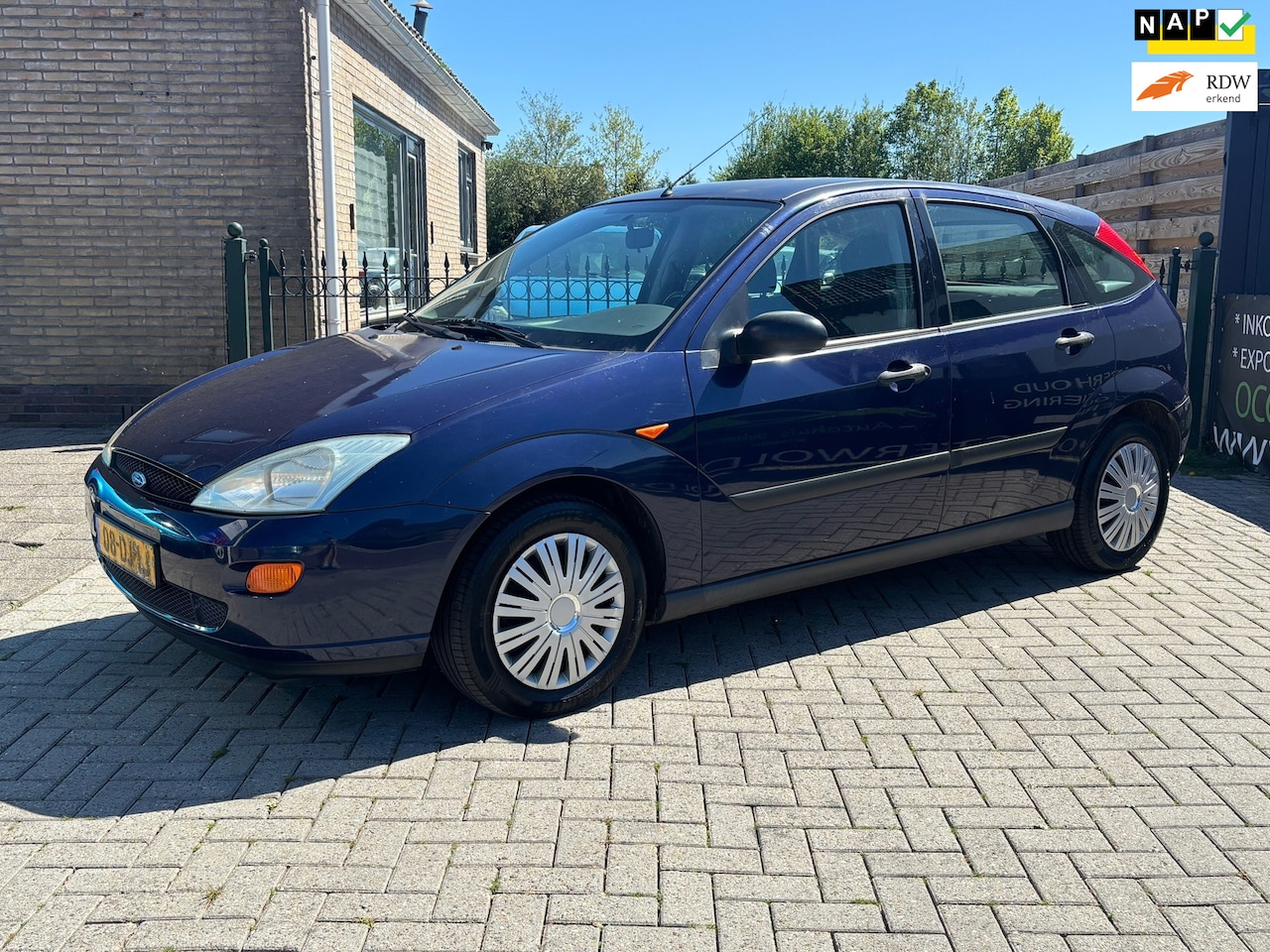 Ford Focus - 1.6-16V Ghia | 5drs | airco inruilkoopje | VASTEPRIJS !!! MINDER BIEDEN IS NIET MEER KOPEN - AutoWereld.nl