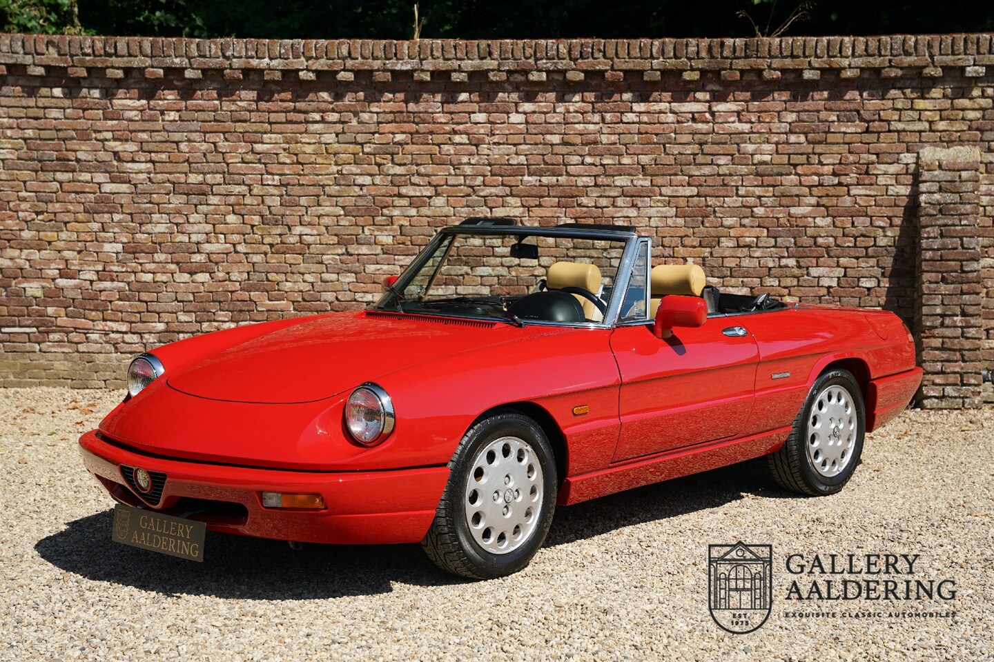 Alfa Romeo Spider - 2.0 Type 4 "Two owners from new" Only 2 owners from new, "Bare metal respray" - commission - AutoWereld.nl