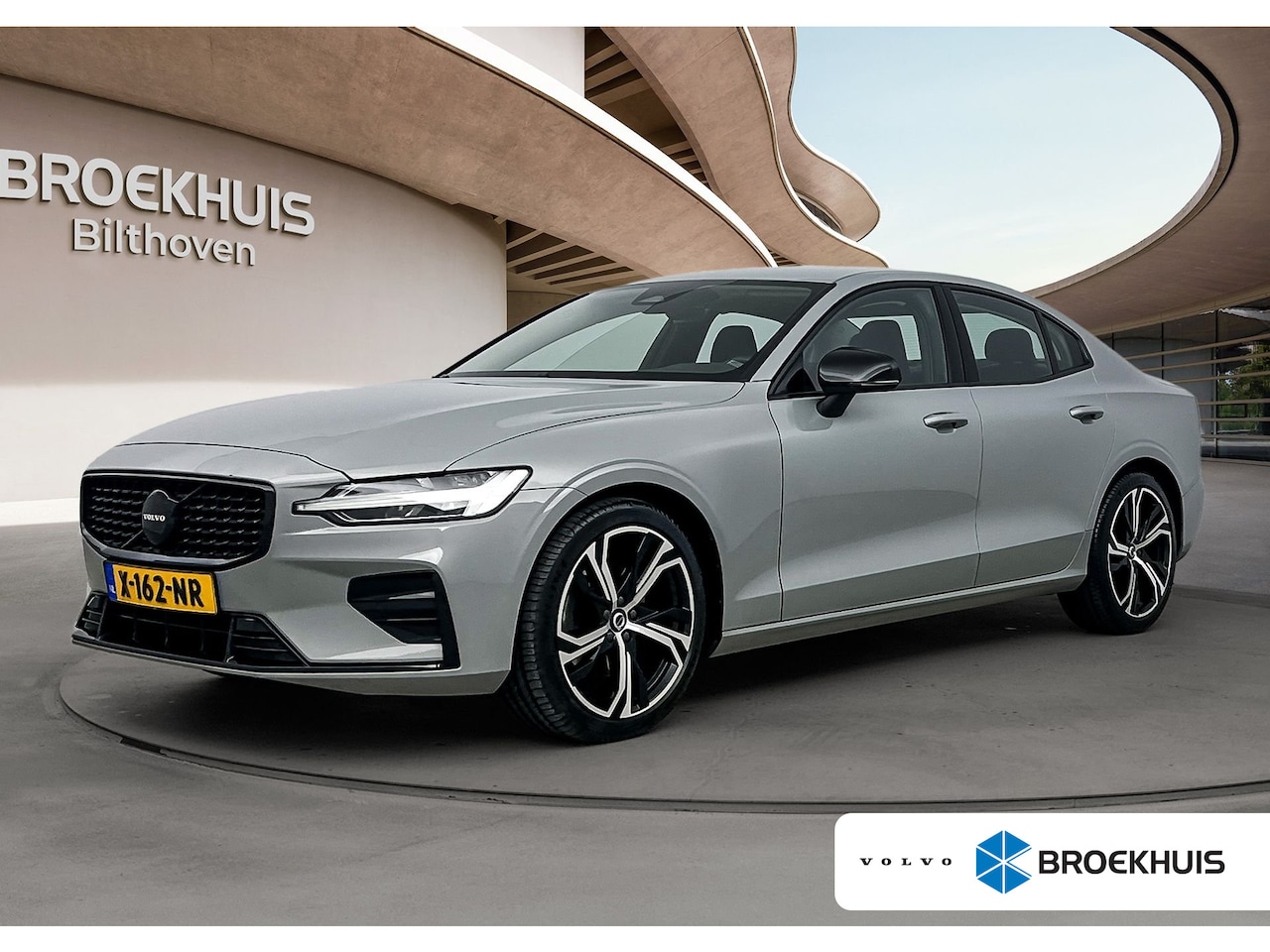 Volvo S60 - 2.0 B4 Plus Dark | PDC V+A en Camera | Adaptive Cruiscontrol | Stoel + Stuurverwarming | A - AutoWereld.nl