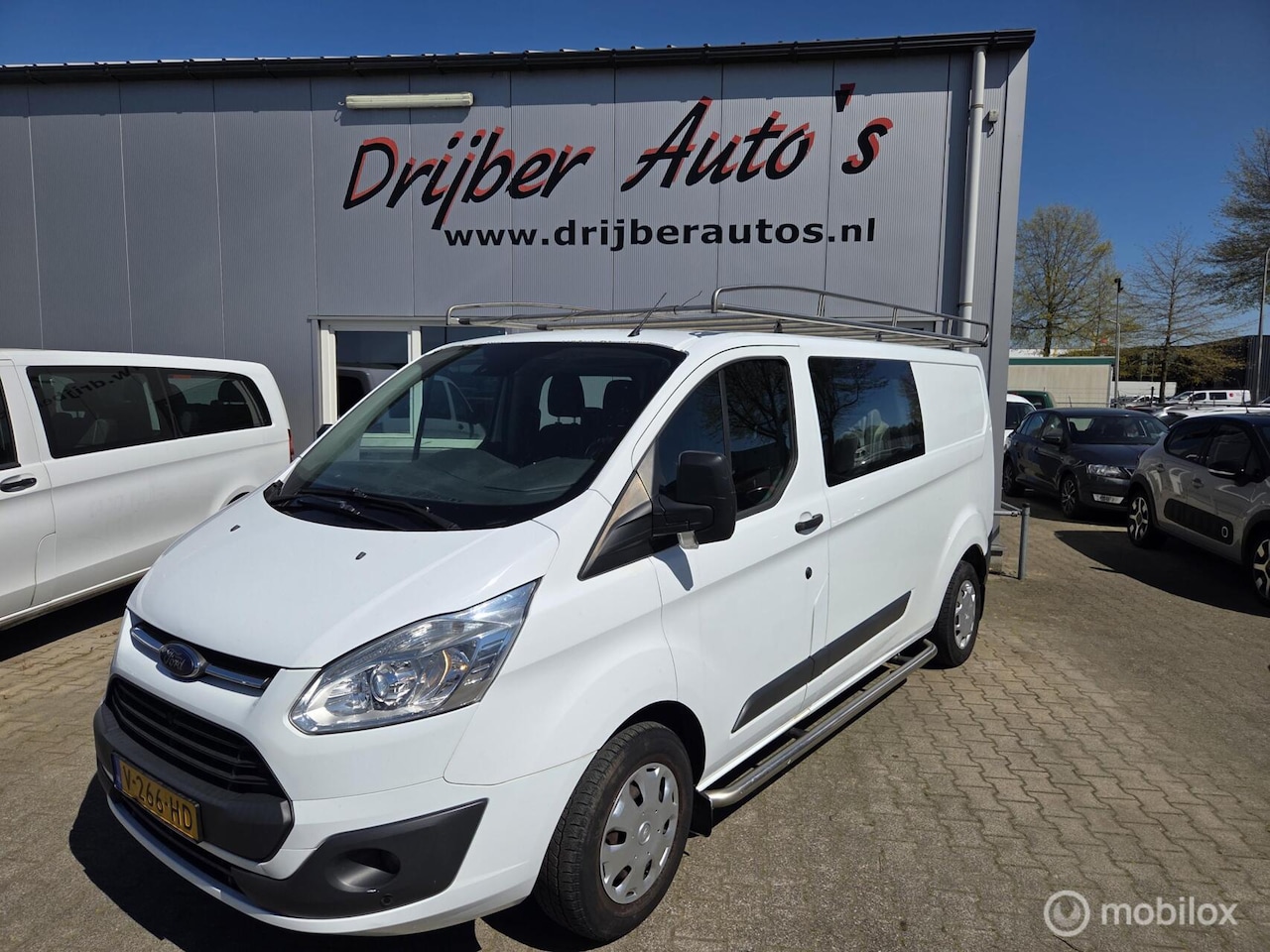 Ford Transit Custom - 310 2.0 TDCI L1H1 Ambiente DC 310 2.0 TDCI L1H1 Ambiente DC - AutoWereld.nl