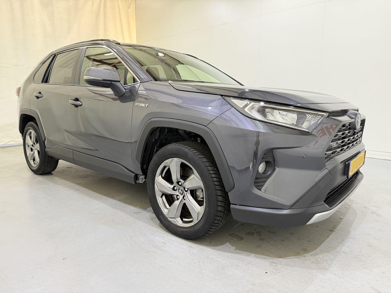 Toyota RAV4 - Rav-4 2.5 VVT-i HEV First Edition - AutoWereld.nl