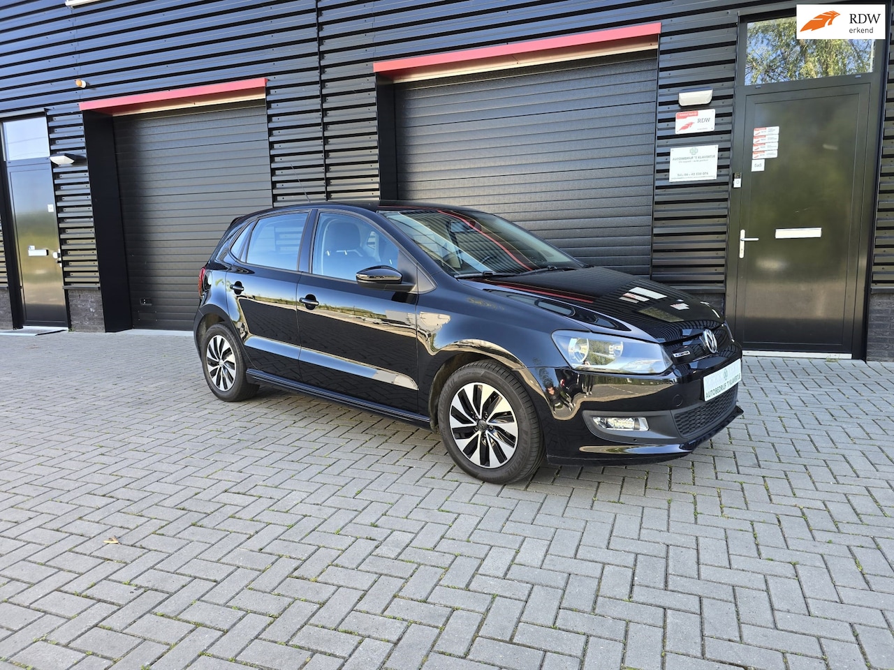 Volkswagen Polo - 1.4 TDI BlueMotion | NAVIGATIE | CRUISE CONTROL | ELEC. PAKKET | NAP + BOEKJES - AutoWereld.nl