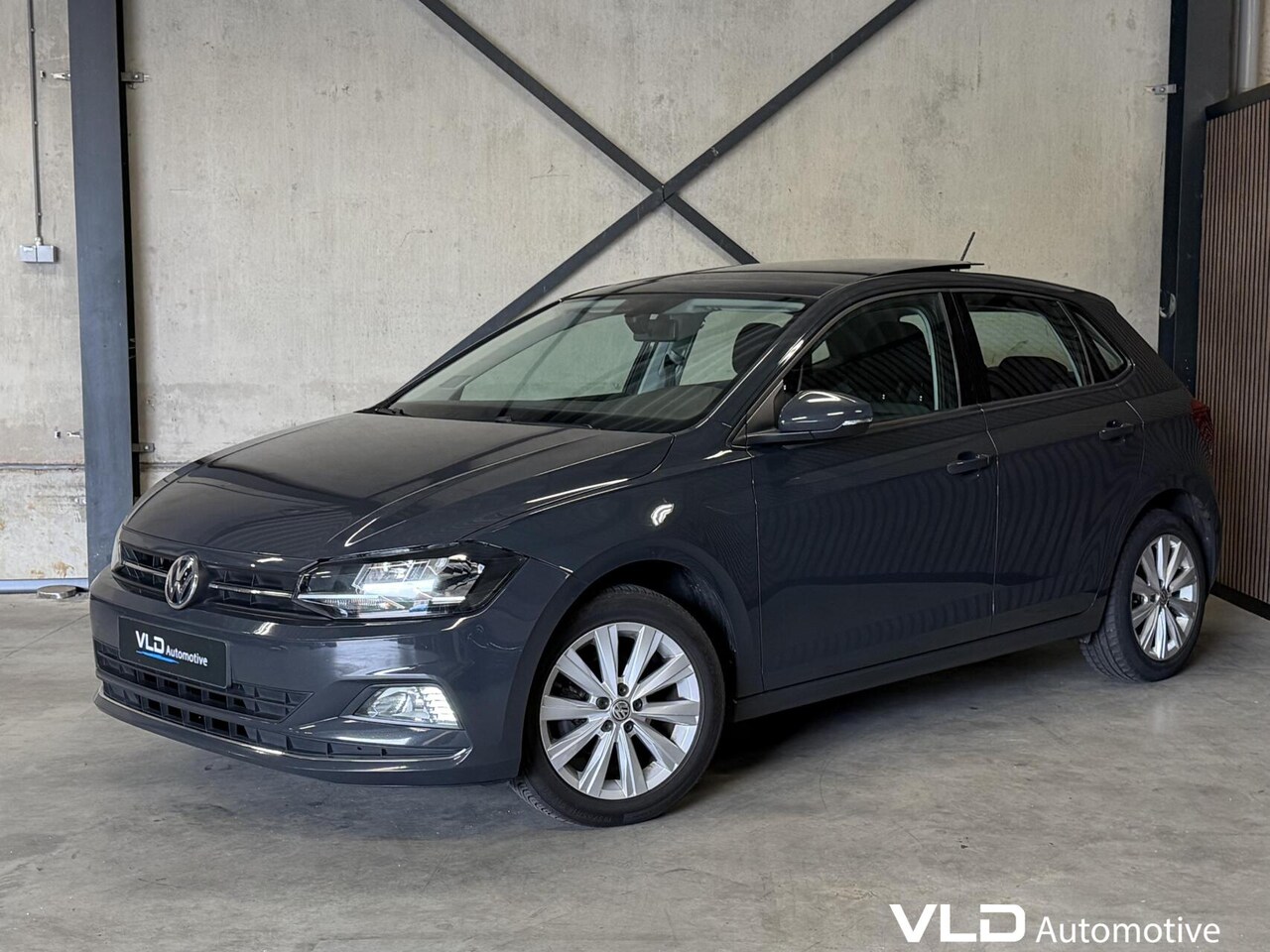Volkswagen Polo - 1.0 TSI Highline PANO ACC CAM VIRTUAL CLIMA - AutoWereld.nl