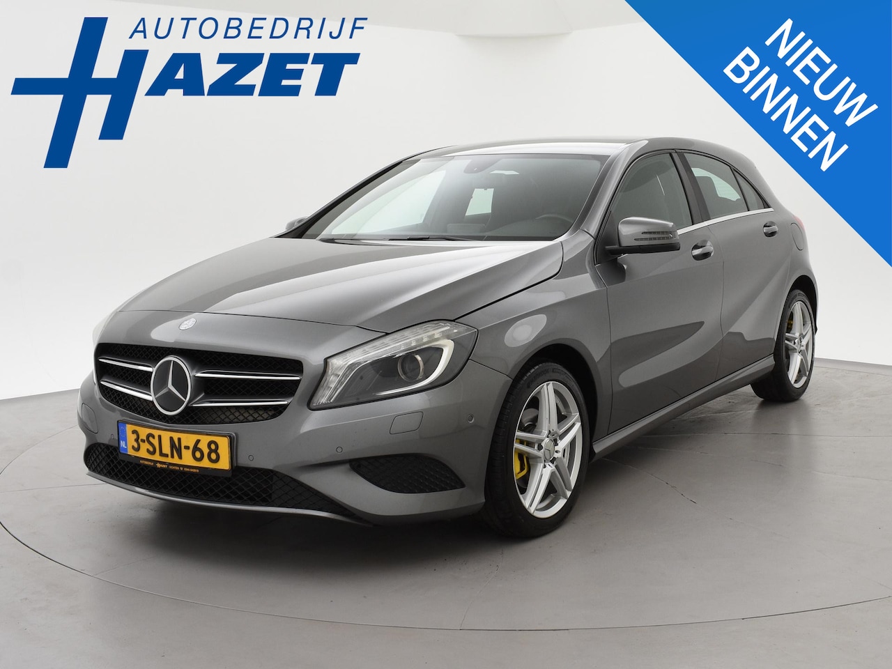 Mercedes-Benz A-klasse - 180 CDI AUT. MONTAIN GRAY + GELE REMKLAUWEN | SPORTSTOELEN | 17 INCH | NAVIGATIE - AutoWereld.nl