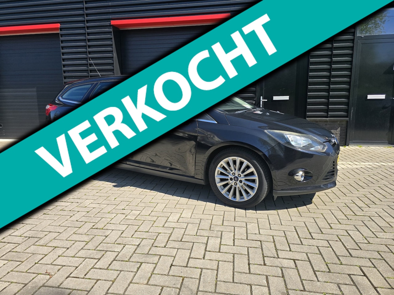 Ford Focus Wagon - 1.6 TDCI Titanium | PDC | START-STOP | AIRCO | CRUISE CONTROL | ELEC. PAKKET - AutoWereld.nl