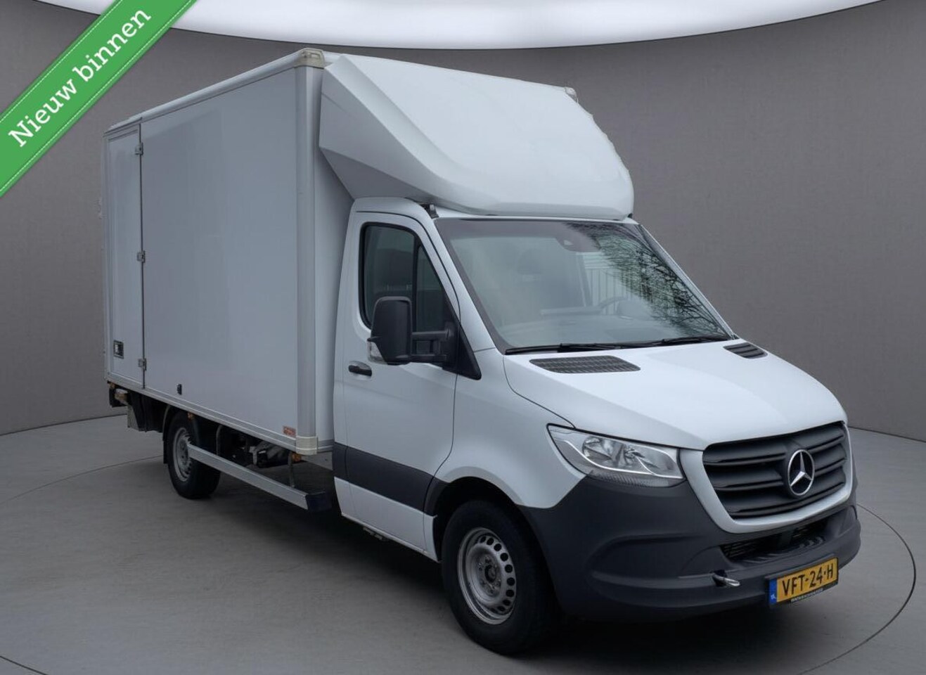 Mercedes-Benz Sprinter - bestel 214 2.2 CDI Bakwagen+Laadklep 2020 Nieuw Model Let Motor Schade Navi Cruise NL Auto - AutoWereld.nl