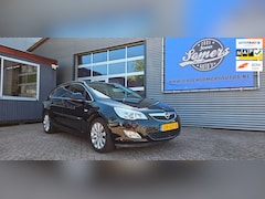 Opel Astra Sports Tourer - 1.4 Turbo Sport