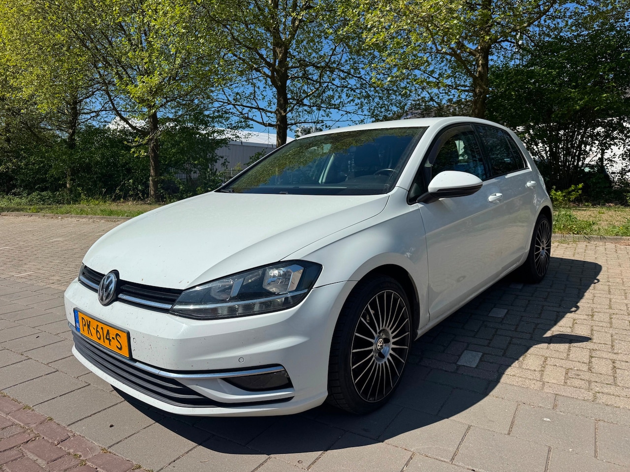 Volkswagen Golf - 1.6 TDI Comfortline 1.6 TDI Comfortline - AutoWereld.nl