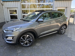 Hyundai Tucson - 1.6 T-GDI Premium / Panoramdak / lederen bekleding