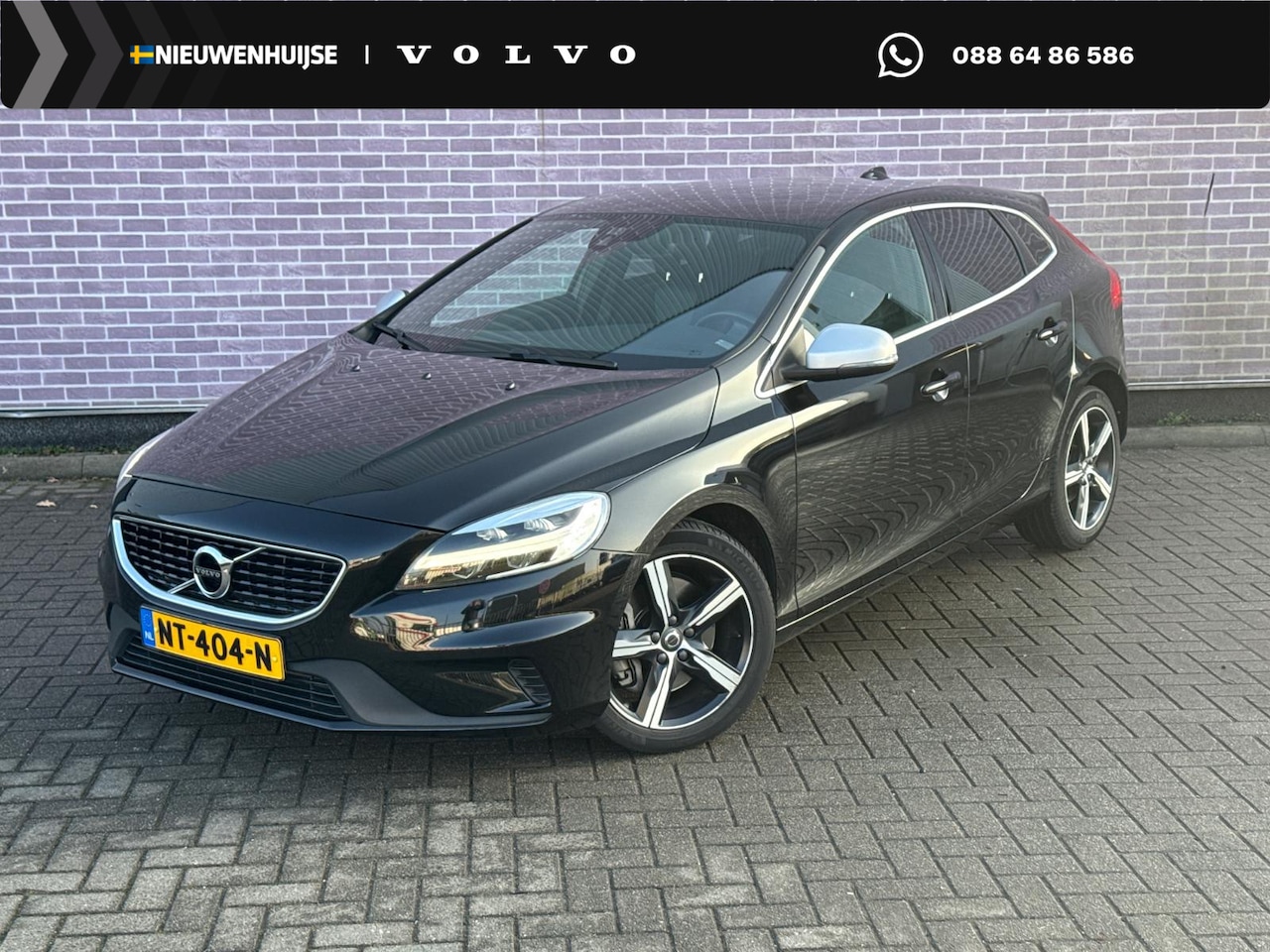 Volvo V40 - 1.5 T3 Nordic+ Sport | R-Design Exterieur | Lichtmetalen Velgen 17 inch | Navigatie | Park - AutoWereld.nl