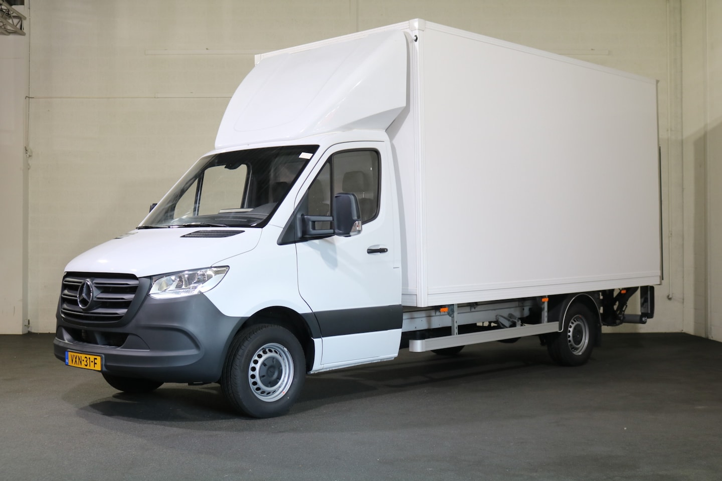 Mercedes-Benz Sprinter - 317 CDI Euro 6 Automaat Bakwagen met Laadklep - AutoWereld.nl