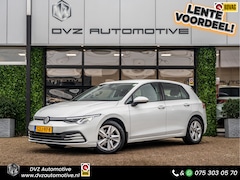 Volkswagen Golf - 1.0 eTSI Life | Clima | Ambient | Carplay |
