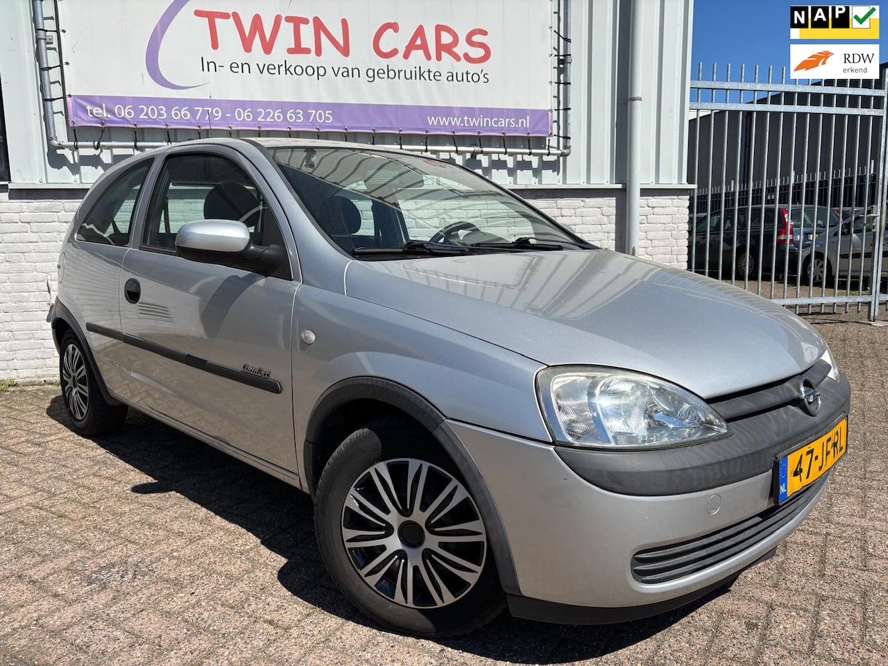 Opel Corsa - 1.2-16V Comfort Automaat 3drs - AutoWereld.nl