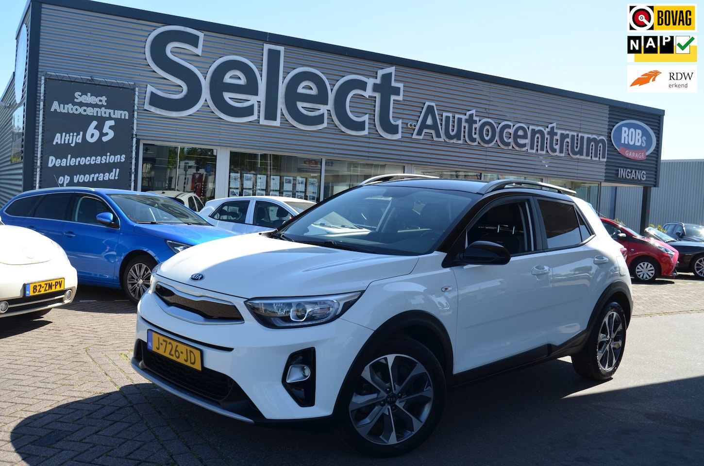 Kia Stonic - 1.0 T-GDi Sports Edition| zwart dak | SPORT UITV|LMWILEN| NAVI| - AutoWereld.nl