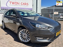 Ford Focus Wagon - 1.0 Titanium AIRCO/NAVI/CRUISE/LMT VELGEN/ELEK. RAAM