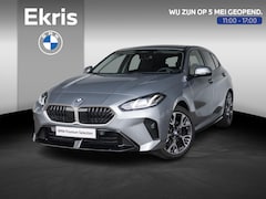 BMW 1-serie - 120 | M Sport | Achteruitrijcamera | Stoelverwarming | PDC | 18''