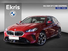 BMW 1-serie - 120 M Sport Design Edition | Driving Assistant | Voorstoelen Verwarmd | Apple Carplay