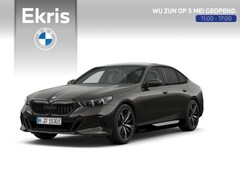 BMW 5-serie - Sedan 530e | M Sportpakket Pro | Bower & Wilkins | Trekhaak | Pano | Comfort Access