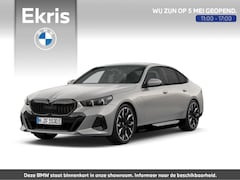 BMW 5-serie - 530e M Sport Edition | M Sportpakket Pro | Innovation Pack | Travel Pack | Panoramadak