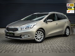 Kia Cee'd Sportswagon - 1.6 GDI Plus Pack | Clima | Navi | Clima | Trekhaak | Org. NL | Elektr. ramen | Mooi |