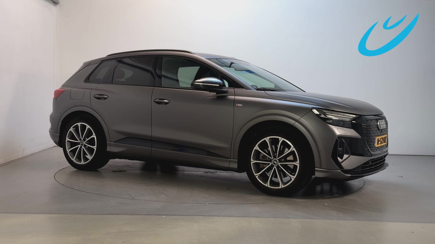 Audi Q4 e-tron - 40 Launch edition S Competition 77 kWh SoH 94,8% LED Camera Adaptive Cruise Stoelverwarmin - AutoWereld.nl