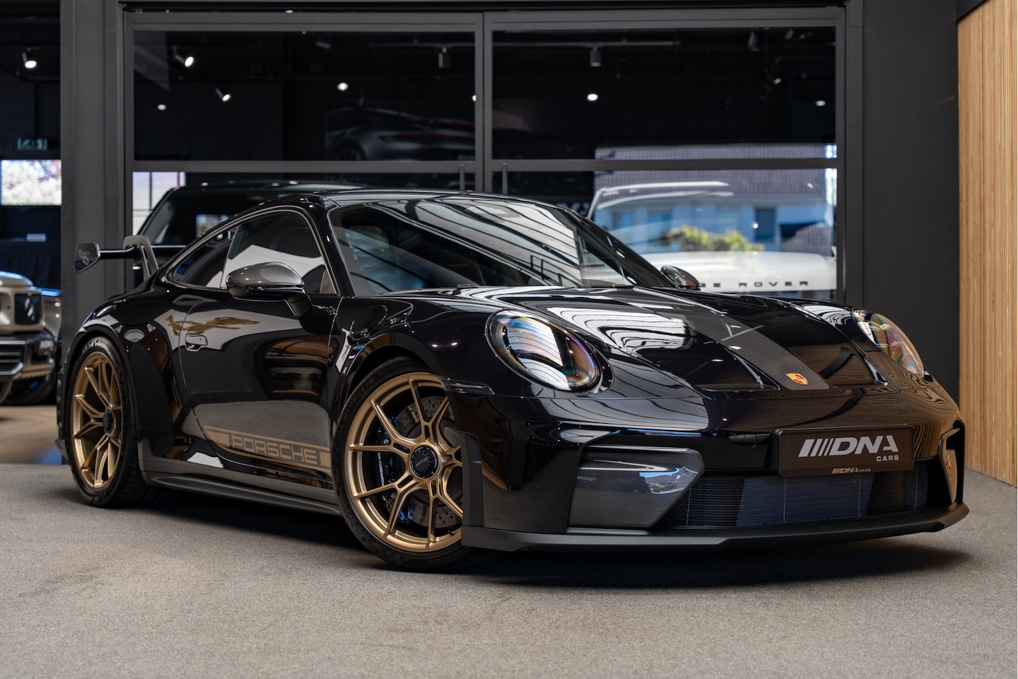 Porsche 911 - 992.2 GT3 Weissach Pakket 911 4.0 GT3 Lift BOSE Club Sport - AutoWereld.nl