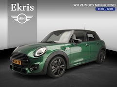 MINI Cooper - 5-deurs JCW Uitvoering / Sportstoelen / LED / Harman-KardonPark Assist / Getint glas / Alu