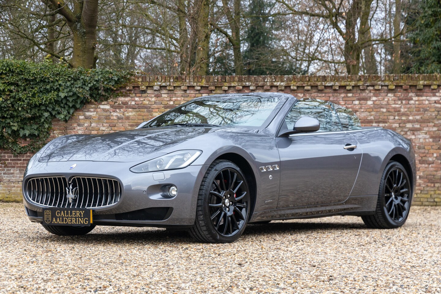 Maserati GranCabrio - 4.7 "Comfort Package" Major maintenance at the Maserati dealer a few months ago, Sophistic - AutoWereld.nl