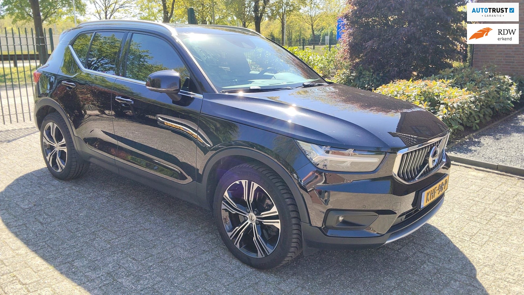 Volvo XC40 - 1.5 T4 PlugIn Panodak Sportint Memorystoel 19" velg - AutoWereld.nl