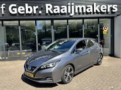 Nissan LEAF - Tekna 40 kWh*Navigatie*Camera*EXPORT
