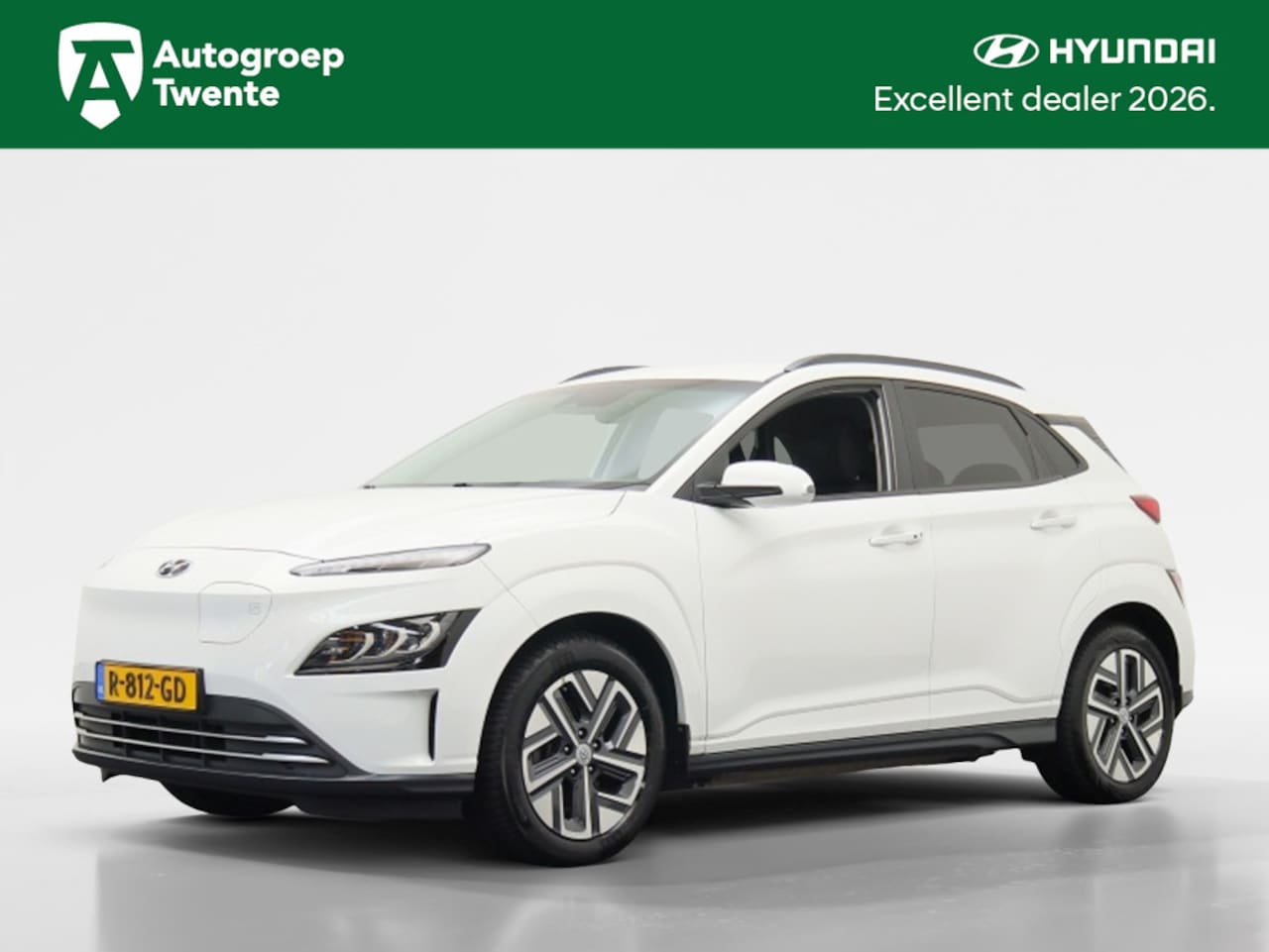 Hyundai Kona Electric - EV Comf Smart 64 kWh | Stoelverwarming | Navigatie | All-seasonb - AutoWereld.nl