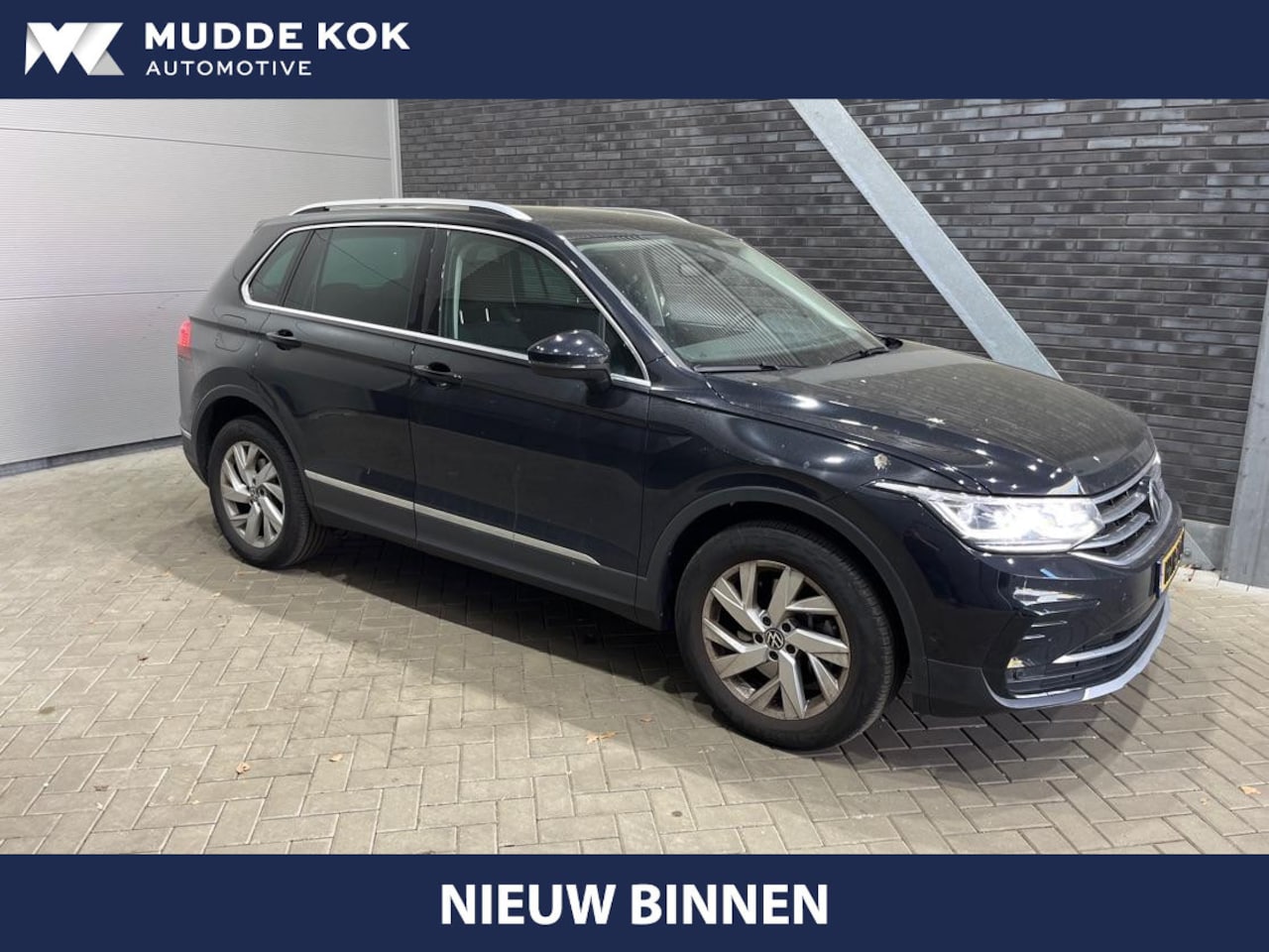Volkswagen Tiguan - 1.4 TSI eHybrid Business+ | Getint Glas | Camera | ACC | PDC V+A - AutoWereld.nl