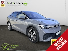 Volkswagen ID.5 - Pro 77 kWh | All-in prijs incl. 12 mnd BOVAG garantie | SOH 98 % | Stoel en stuurverw