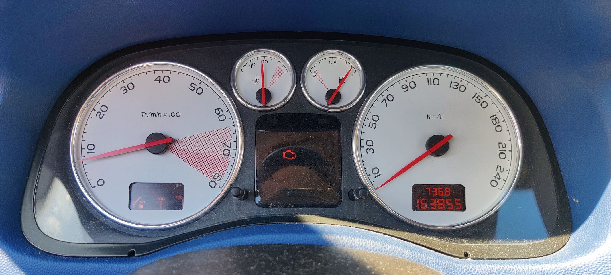 Peugeot 307 CC - 2.0-16V Licht metalen velgen, open dak elektrisch.