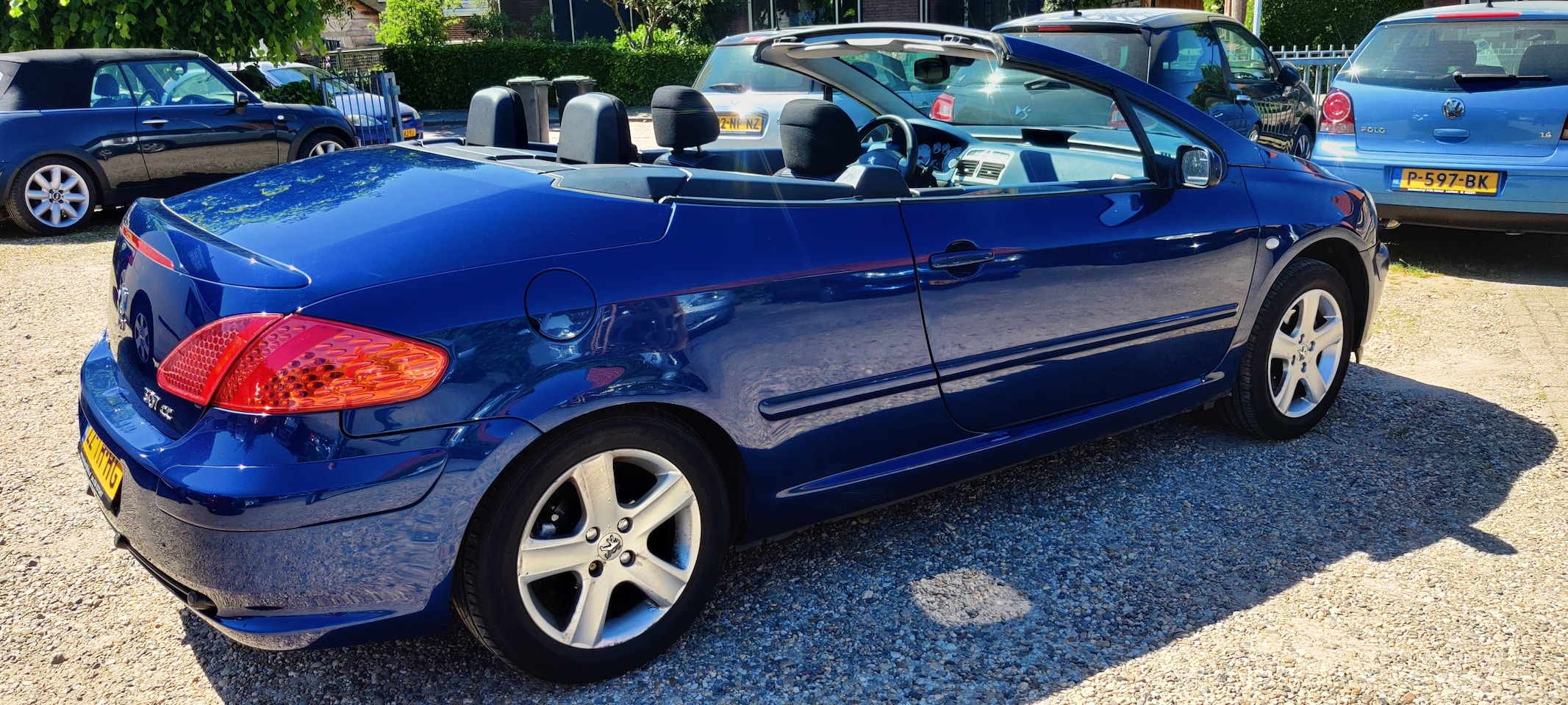 Peugeot 307 CC - 2.0-16V Licht metalen velgen, open dak elektrisch.