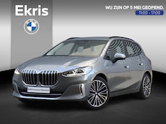 BMW 2-serie Active Tourer - 220i | Luxury Line | Premium Pack | Comfort Access | Sportstoelen | Adaptive LED | Verwarm