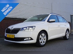Skoda Fabia Combi - 1.0 TSI Ambition Automaat/Navigatie/Nette Auto/ Goed onderhouden