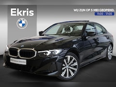 BMW 3-serie - Sedan 330e | Panorama Dak | Stoelverwarming | Head- Up Display | Lentevoordeel