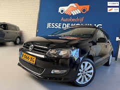 Volkswagen Polo - 1.2-12V Style/Match / NAP met 113485 km./panoramadak / 5 deurs / airco /scherm/ sportvelge