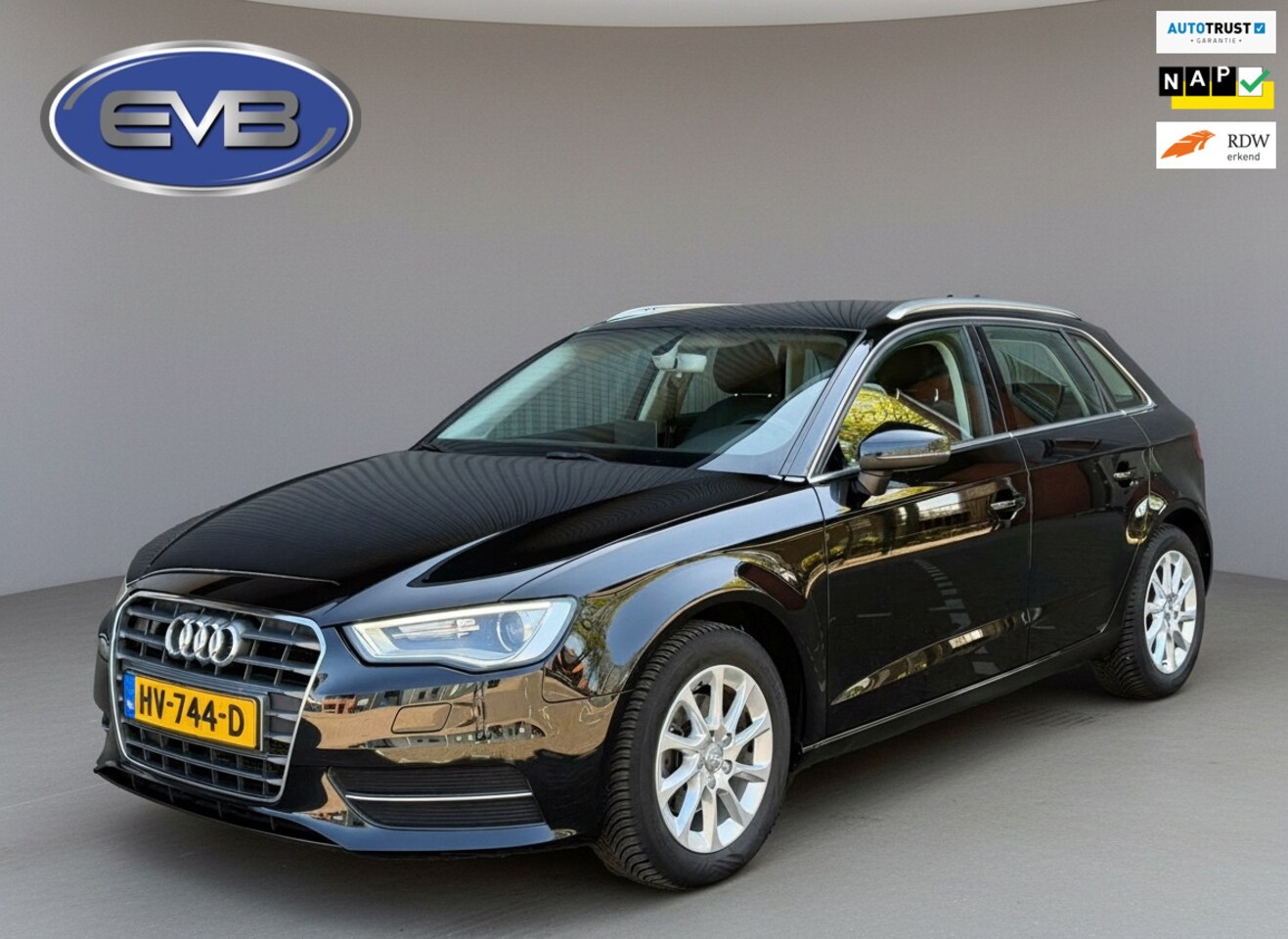 Audi A3 Sportback - 1.2 TFSI Attraction Pro Line plus 1.2 TFSI Attraction Pro Line plus, climaat controle, navigatie, NL auto met nationale auto - AutoWereld.nl