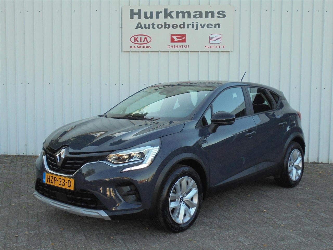 Renault Captur - E-TECH HYBRIDE AUTOMAAT 145PK 27.682 KM !! - AutoWereld.nl