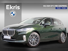 BMW 2-serie Active Tourer - 225e xDrive Premium Pack/ Comfort Pack/ Travel Pack/ Panoramadak/ Verwarmd Stuurwiel/ Comf