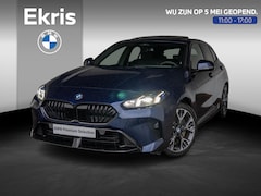 BMW 1-serie - 120 | M Sportpakket Pro | Premium Pack | Harman-Kardon | Verwarmd Stuurwiel | Comfort Acce