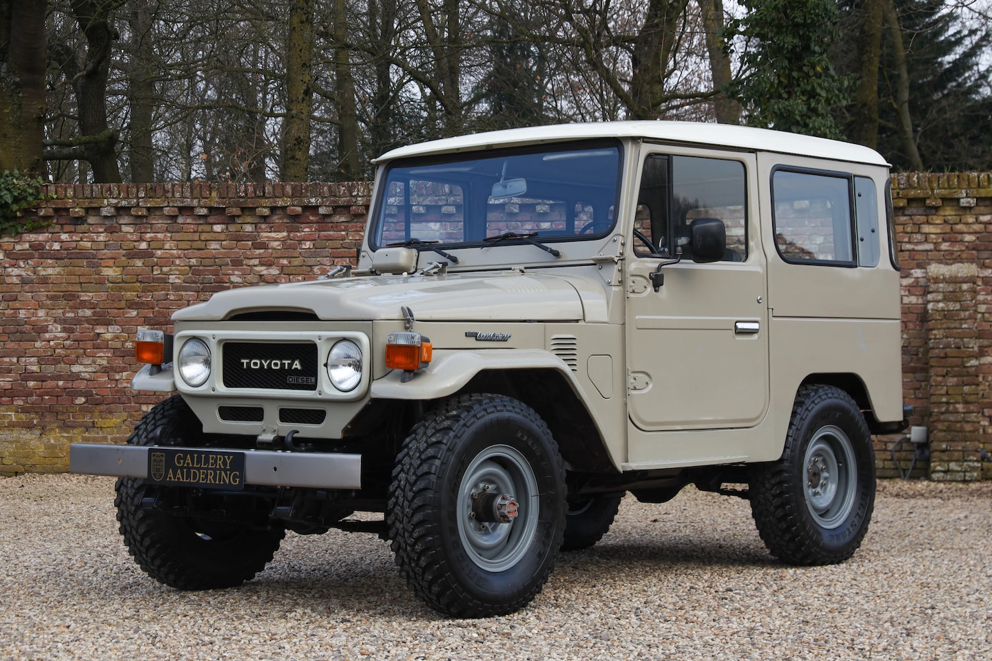 Toyota Land Cruiser - BJ40 Hardtop Diesel "Original and gorgeous" The condition is actually inexplicable - "Orig - AutoWereld.nl