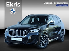 BMW X1 - sDrive20i M Sportpakket/ Elektrische Trekhaak/ Sportstoelen/ Sportstoelen/ Getint Glas/ Ac