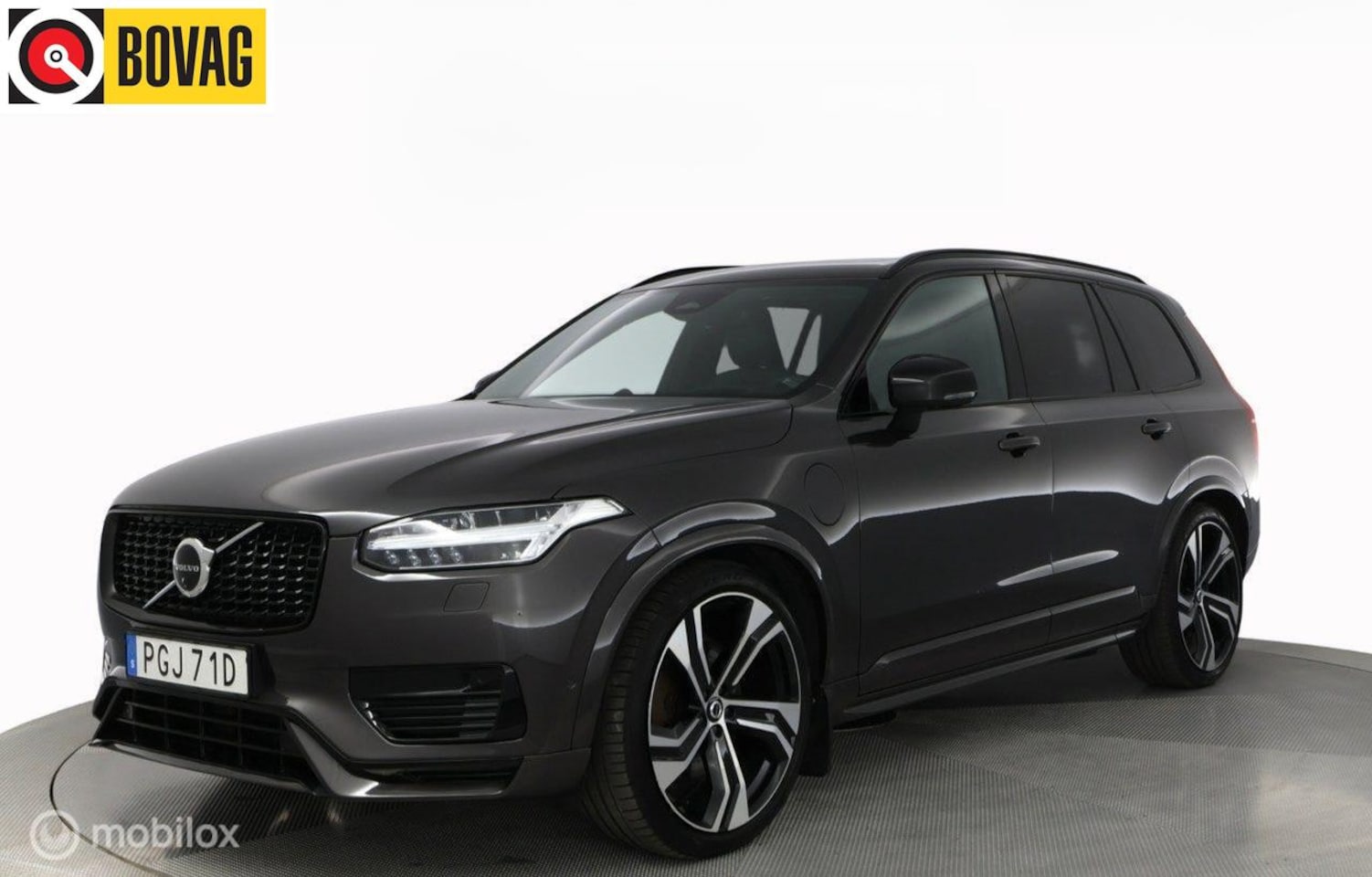 Volvo XC90 - 2.0 T8 Recharge AWD Ultimate Dark 2.0 T8 Recharge AWD Ultimate Dark, lucht, B&W - AutoWereld.nl