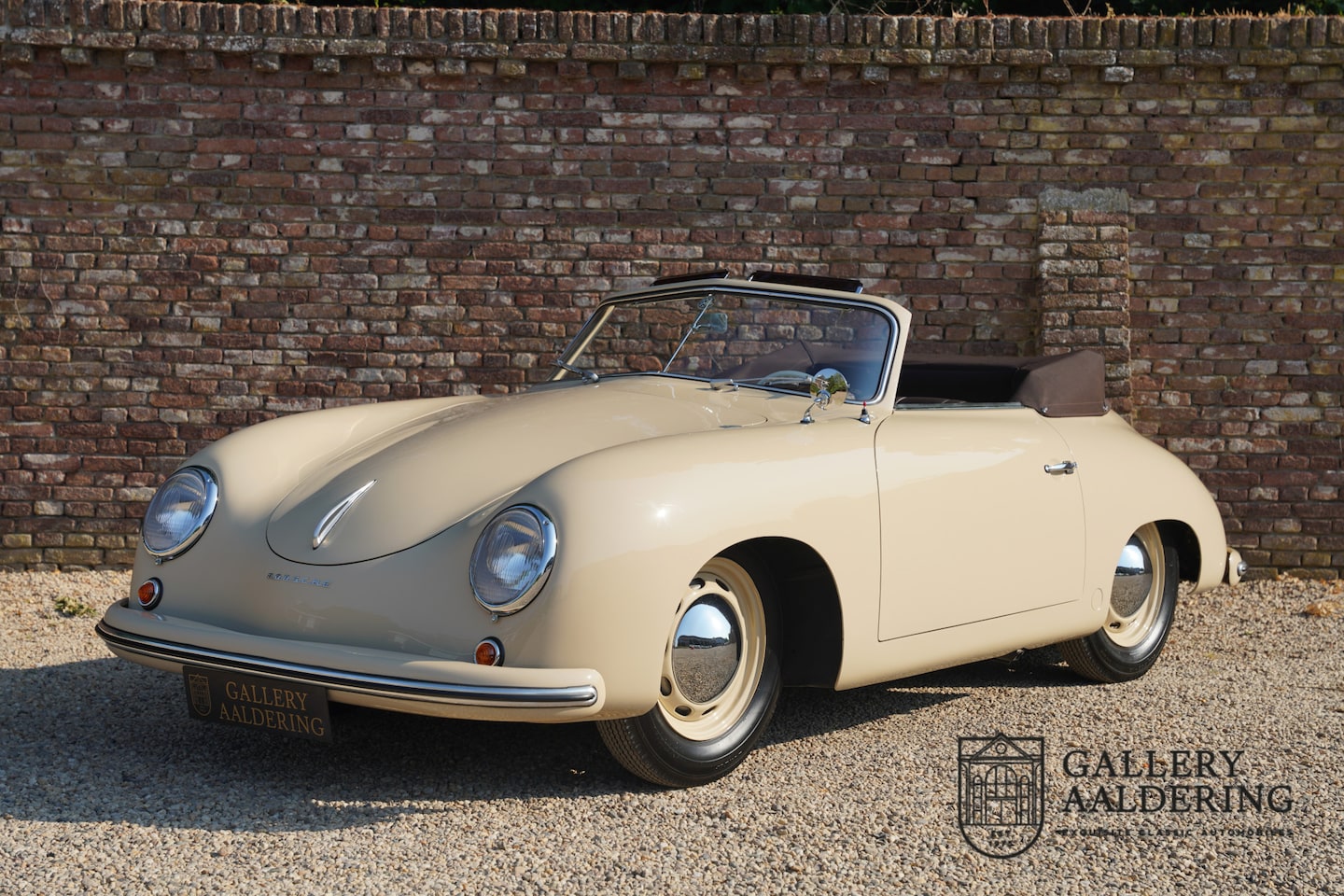 Porsche 356 - Pre-A 1500 Convertible Reutter High quality restored example by Serge Heitz in France, 120 - AutoWereld.nl