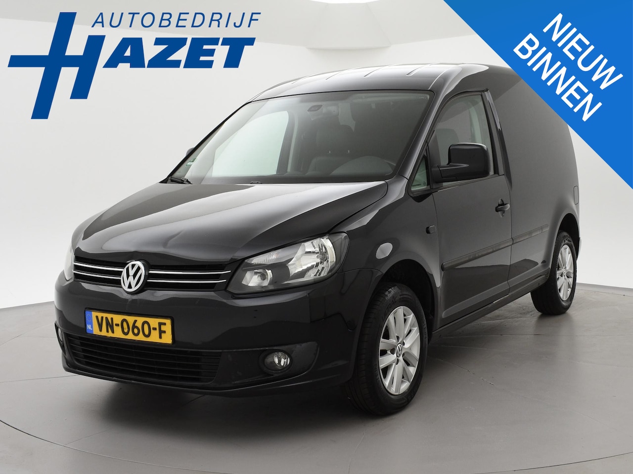 Volkswagen Caddy - 1.6 TDI C-EDITION + LEDER | NAVIGATIE | LMV | BUMPERS IN KLEUR | CRUISE | AIRCO - AutoWereld.nl