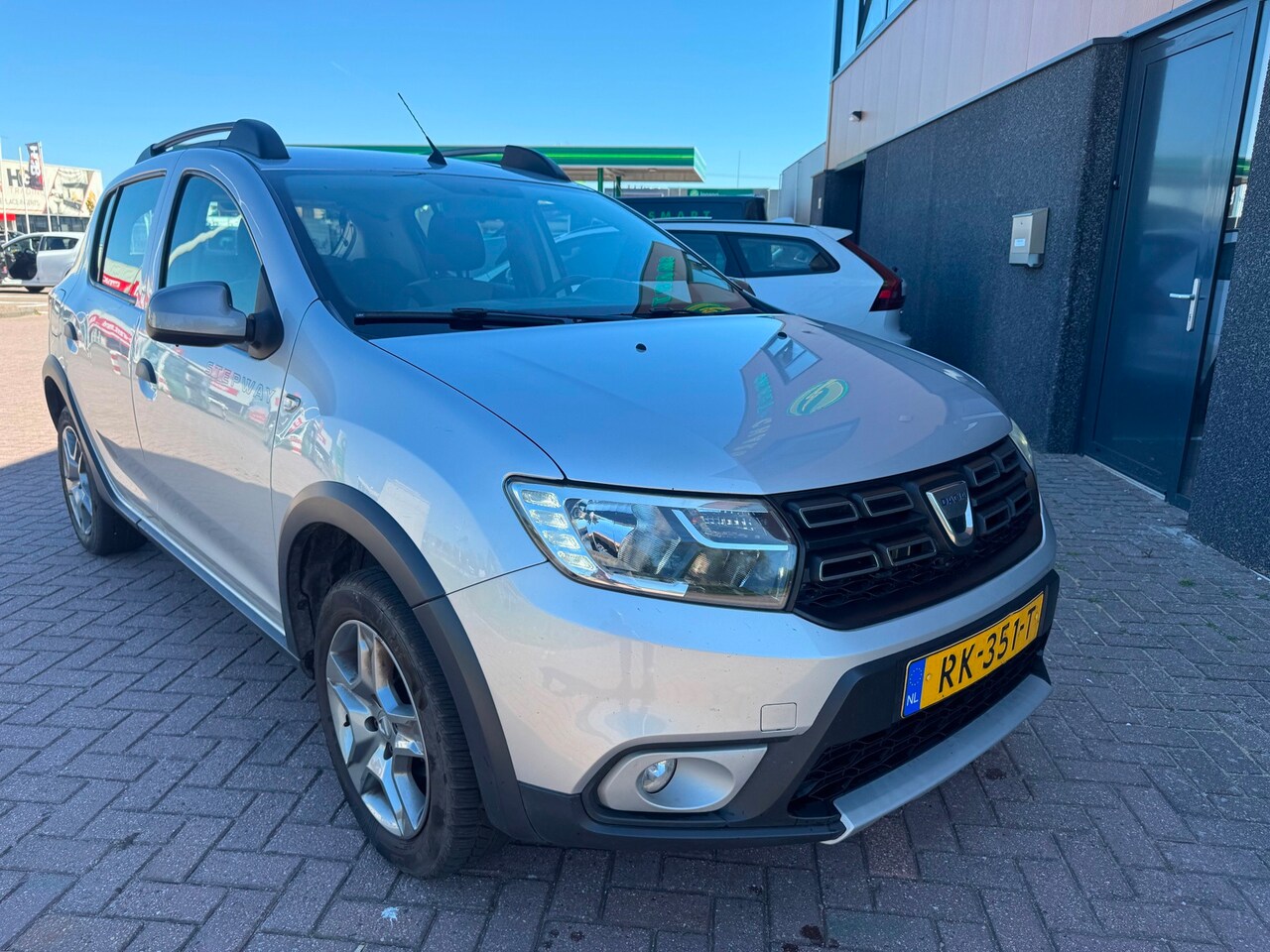 Dacia Sandero Stepway - 0.9 TCe SL AIRCO - AutoWereld.nl