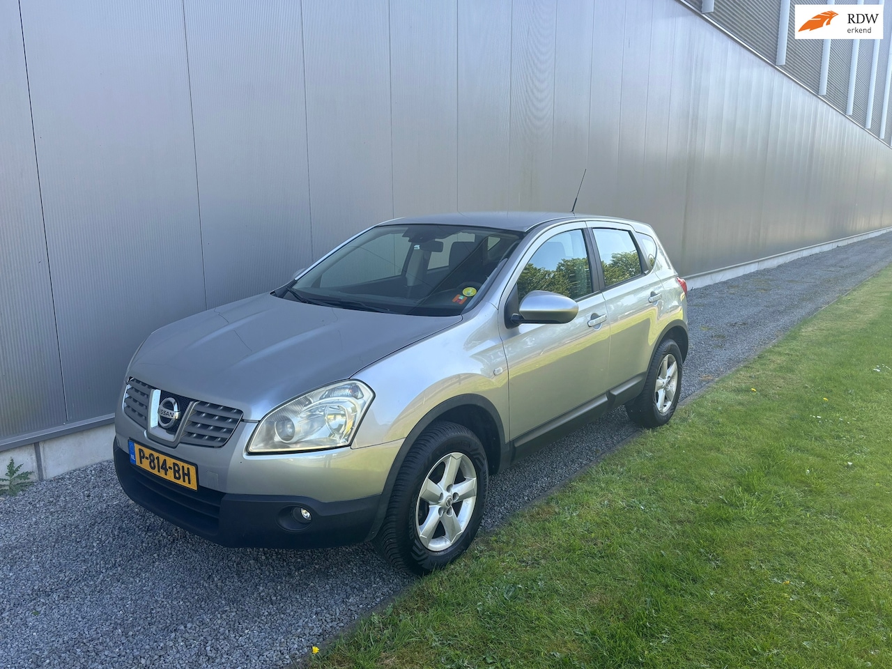 Nissan Qashqai - 2.0 Acenta|Airco|Elek Pakket|Apk| - AutoWereld.nl